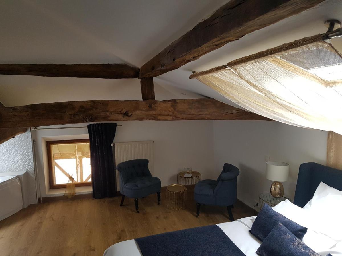 Domaine De La Fee-Licite Hotell Jullié Exteriör bild
