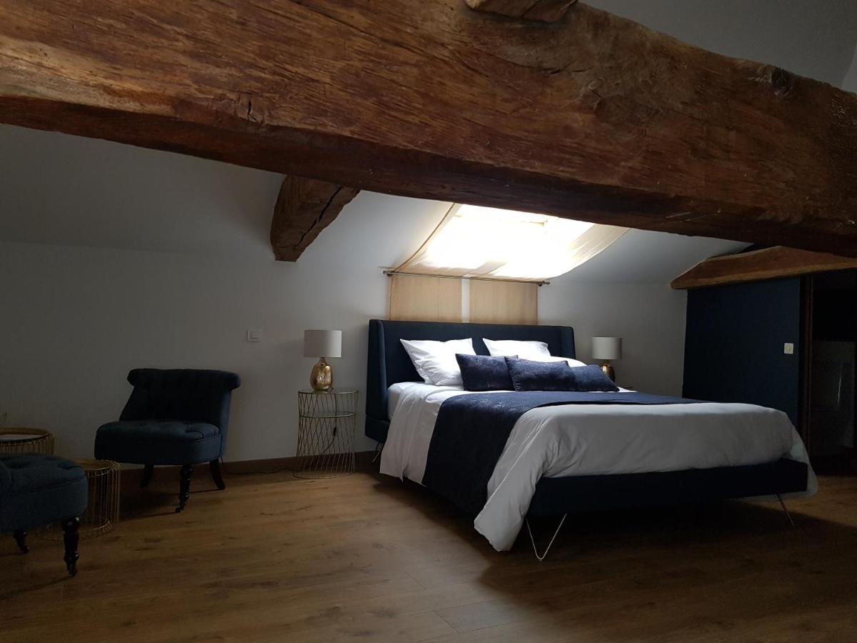 Domaine De La Fee-Licite Hotell Jullié Exteriör bild