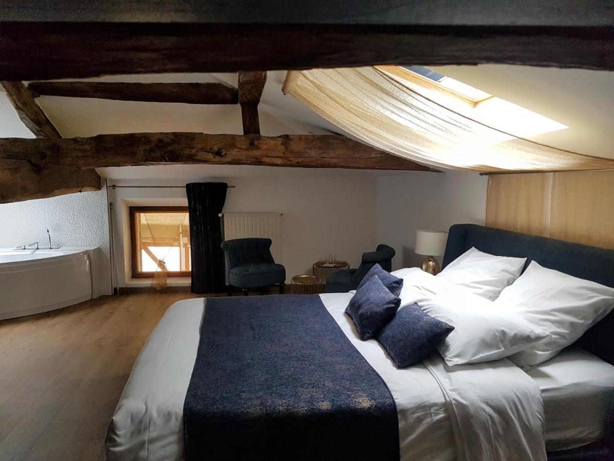 Domaine De La Fee-Licite Hotell Jullié Exteriör bild